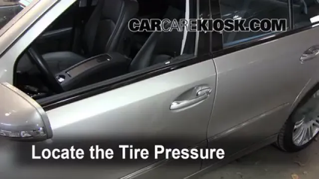 2008 Mercedes-Benz E350 4Matic 3.5L V6 Sedan Tires & Wheels Check Tire Pressure
